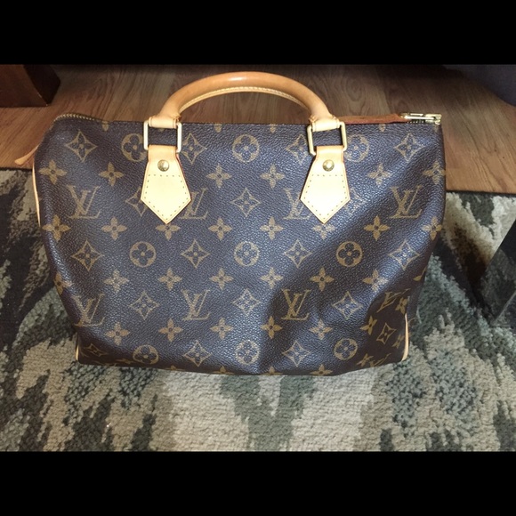 Louis Vuitton Handbags - Louis Vuitton speedy 35